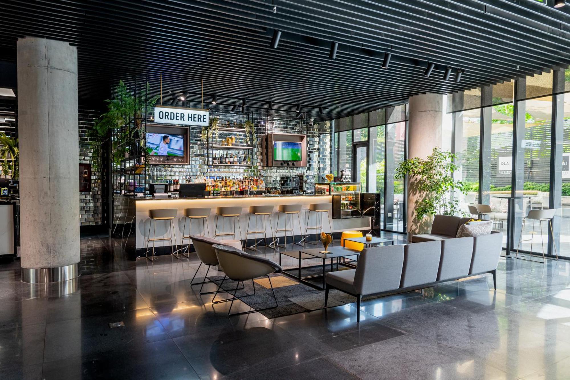 Ola Santiago Providencia, Tapestry Collection By Hilton Hotel Exterior photo